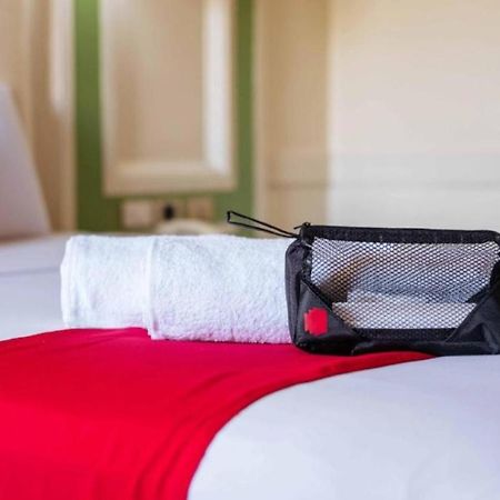 Bernwoods Extyn B&B Dormitory イロイロ エクステリア 写真