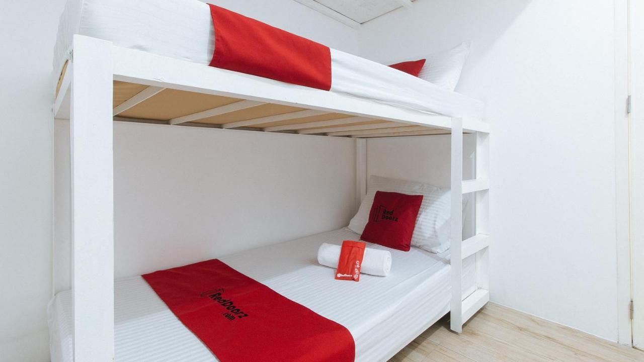 Bernwoods Extyn B&B Dormitory イロイロ エクステリア 写真
